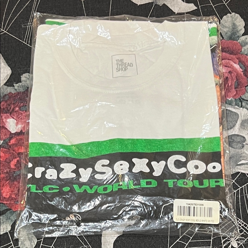 NEW TLC CRAZY SEXY COOL ANIME WHITE COTTON TEE SZ MENS MEDIUM/LARGE